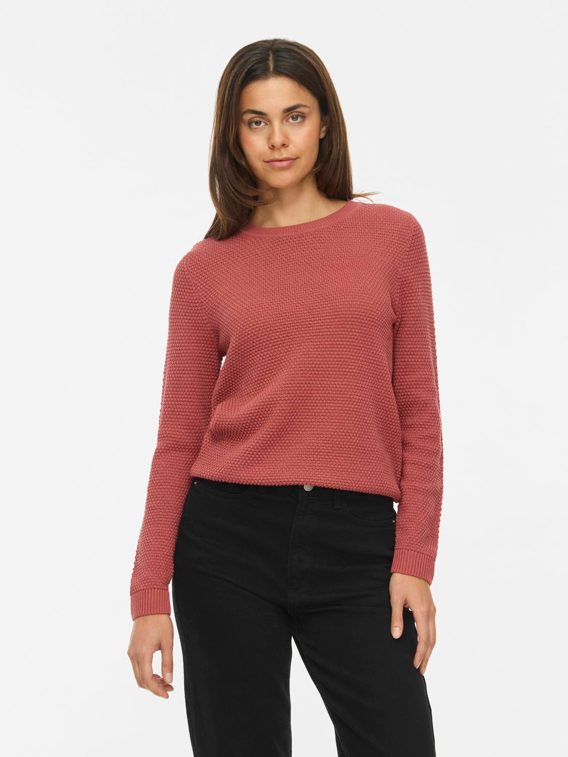 model_shot-front